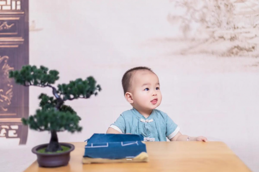 海安二个月宝宝做哪些训练